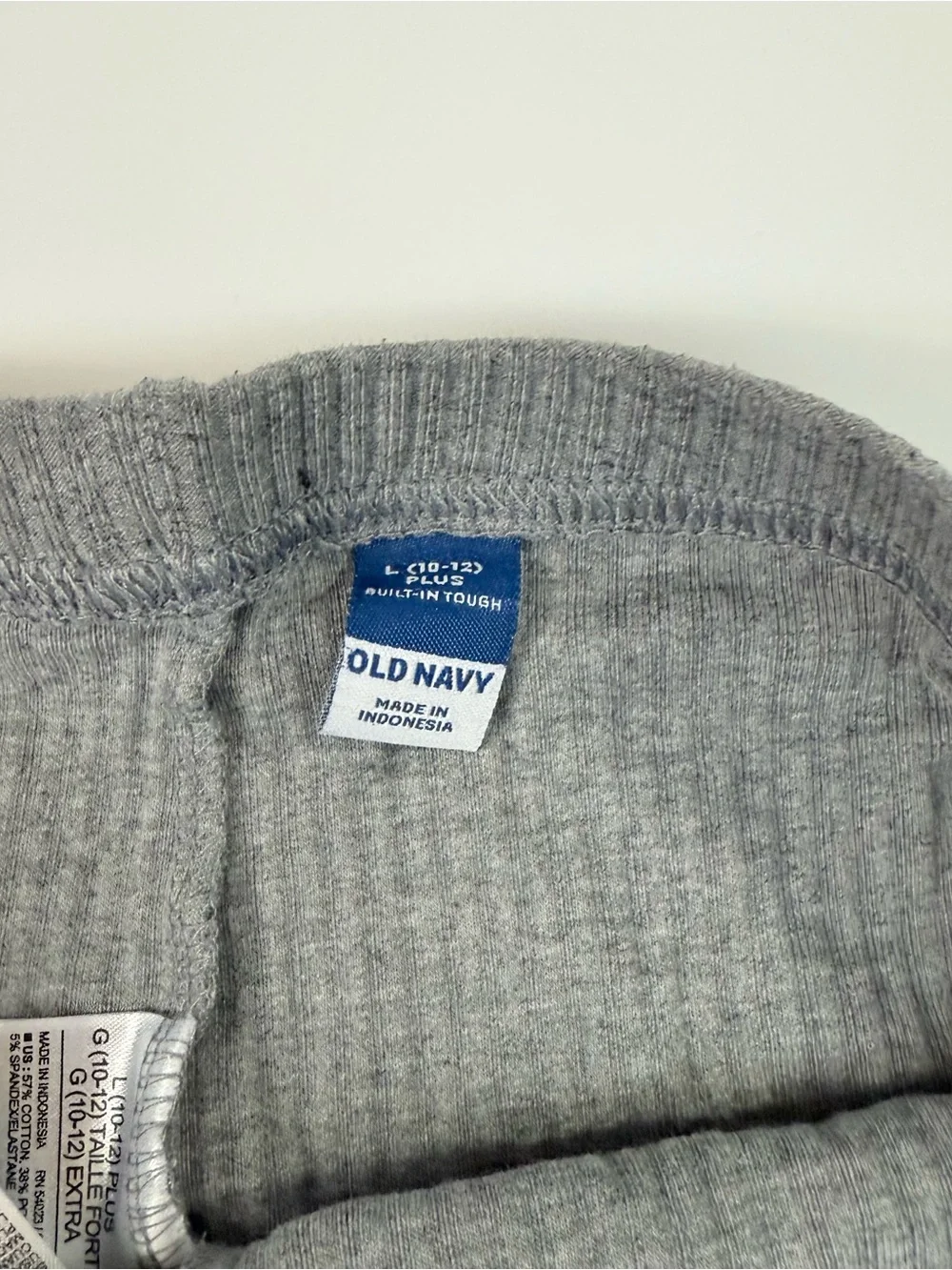 Old Navy ribbed leggings size L plus- great for wearing underneath dresses!